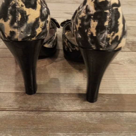 Unlisted Heels Size 9.5 NWOT. - Picture 6 of 7